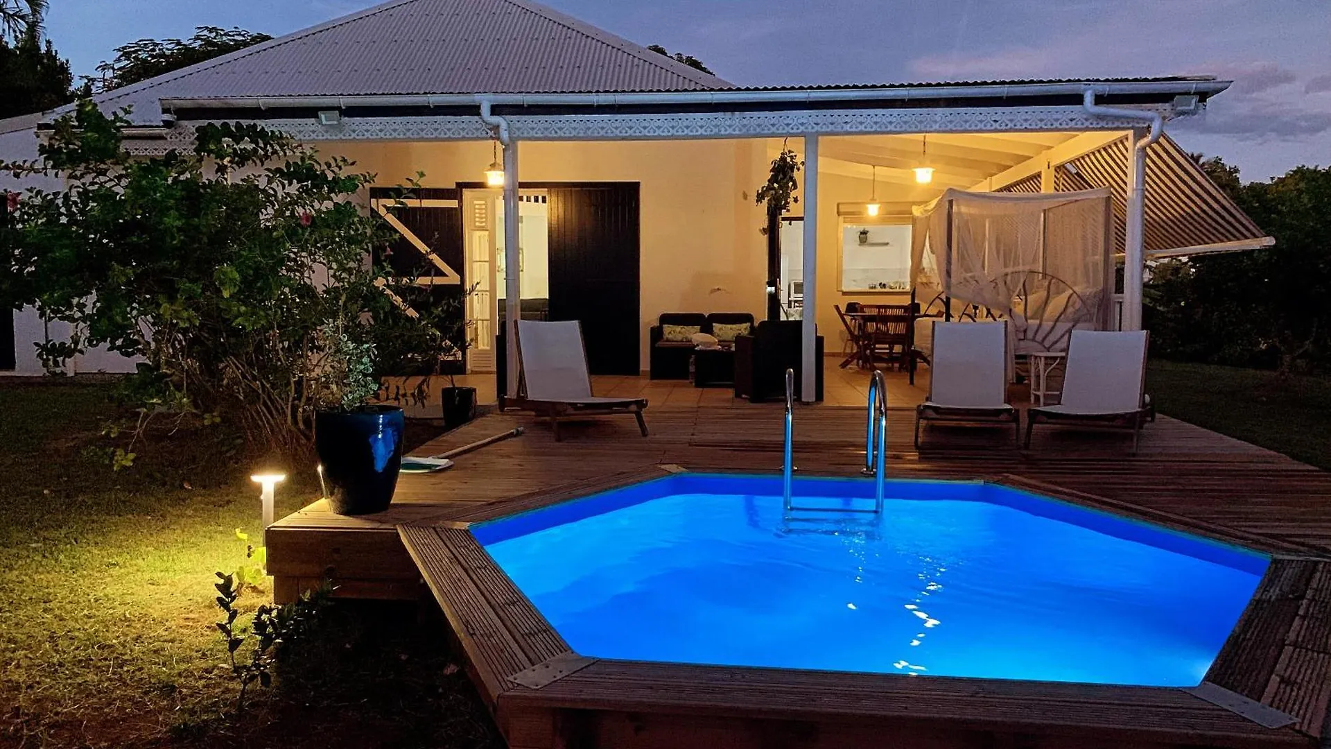 Villa Eli -6Pers- Piscine 프티-부르 과달루프